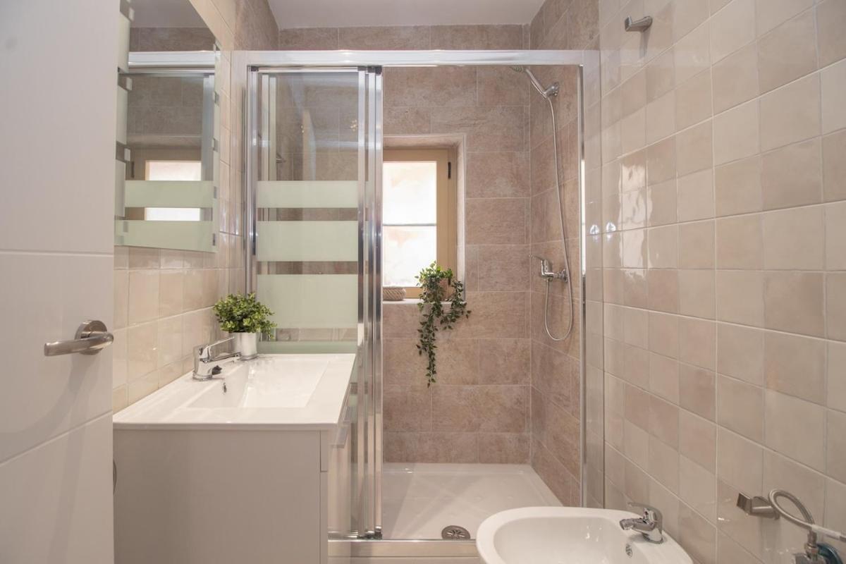 C93 - Trendy Two Bedrooms In Ollerias Màlaga Exteriér fotografie