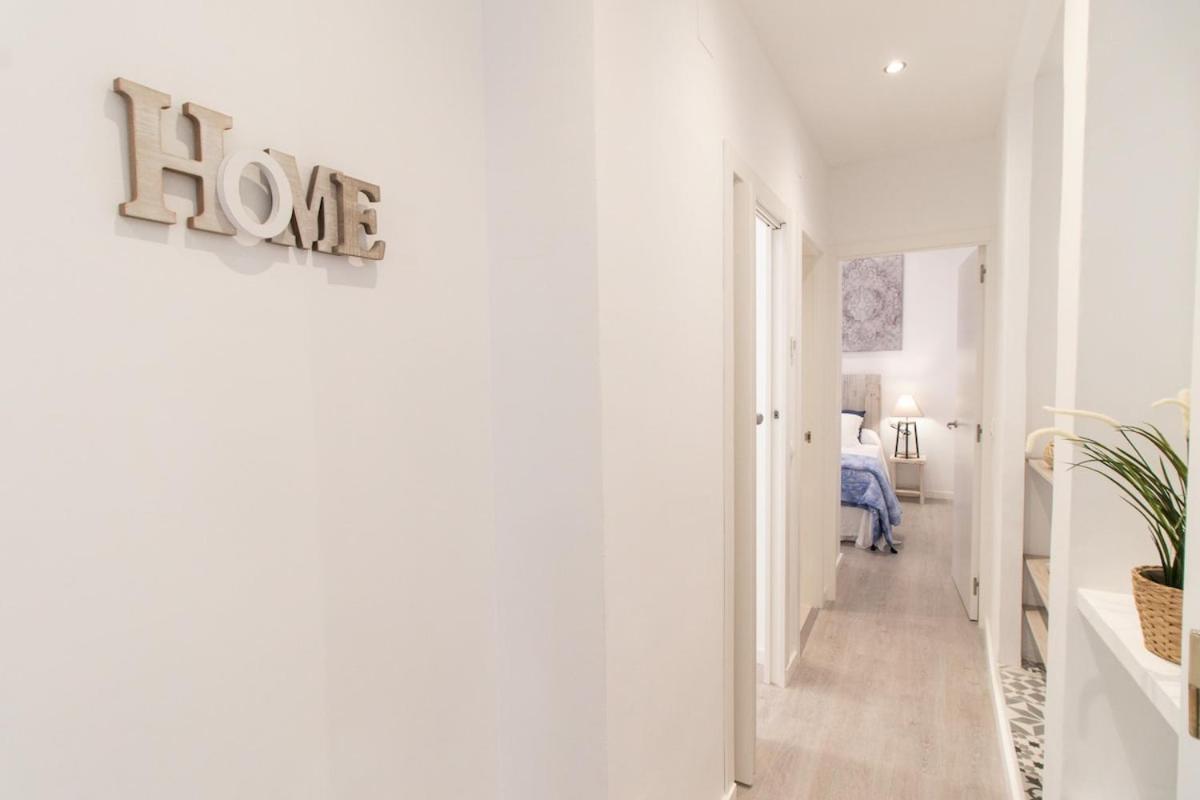 C93 - Trendy Two Bedrooms In Ollerias Màlaga Exteriér fotografie